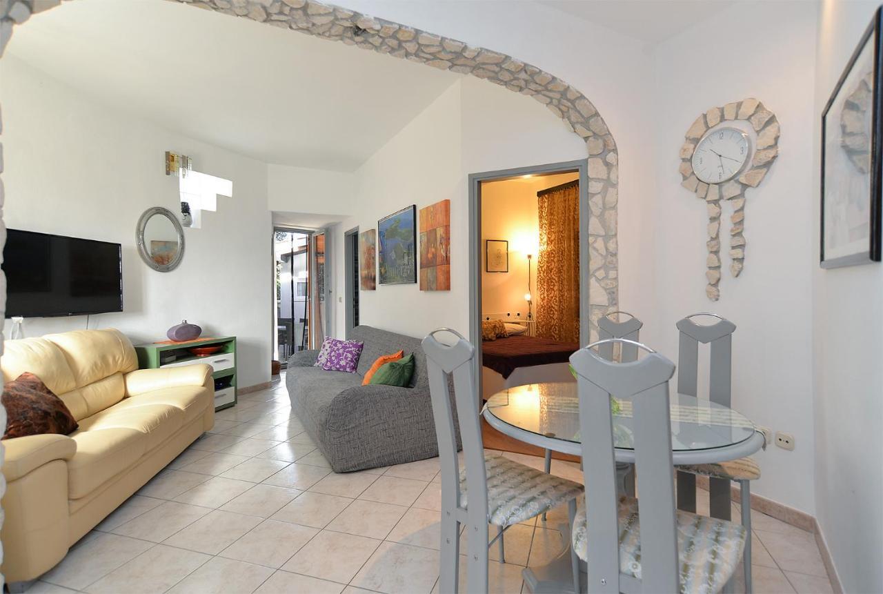 Apartments Jadranka 1279 Помер Екстериор снимка