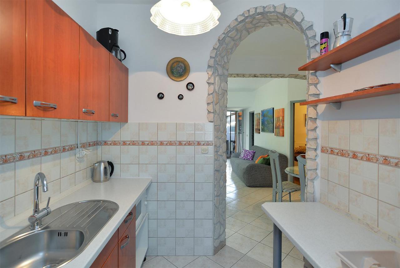 Apartments Jadranka 1279 Помер Екстериор снимка